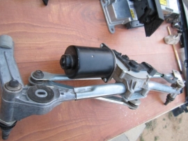 BMW - WINDSHIELD WINDOW WASHER ACTUATOR MOTOR LINKAGE - 2978263